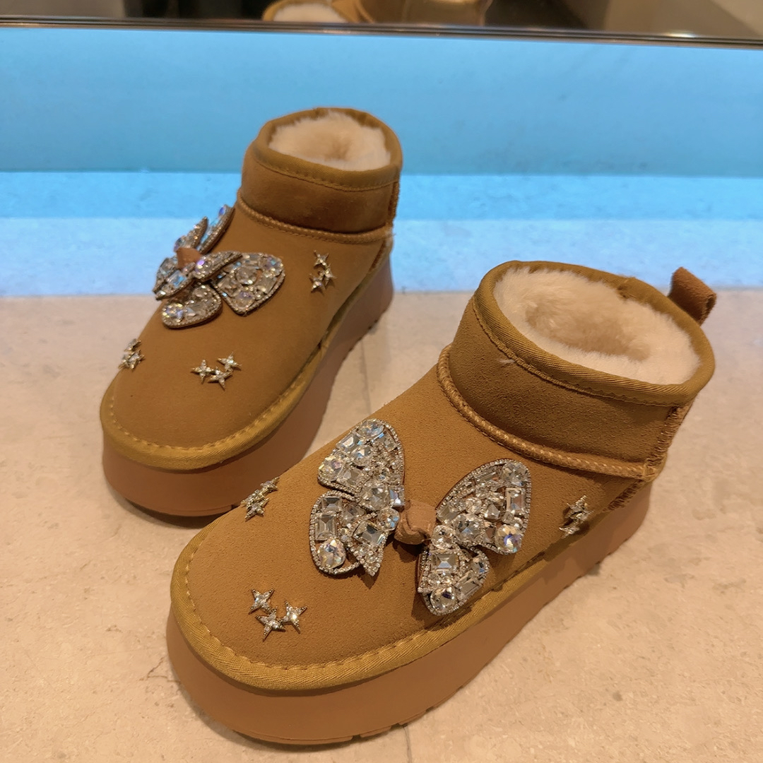 欧洲站2024冬磨砂真皮厚底雪地靴女加绒保暖短筒棉靴水钻毛毛棉鞋