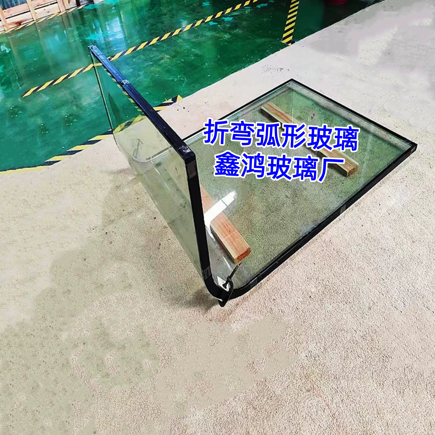 热弯钢化玻璃定制异形柜门图片
