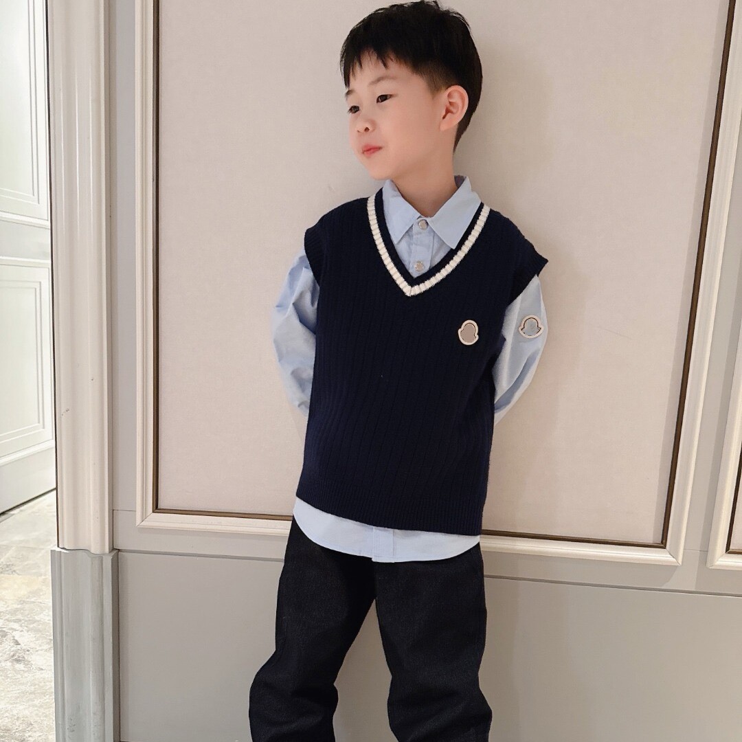 韩版学院风V领针织马甲背心男女童春秋冬款保暖打底外穿上衣童装