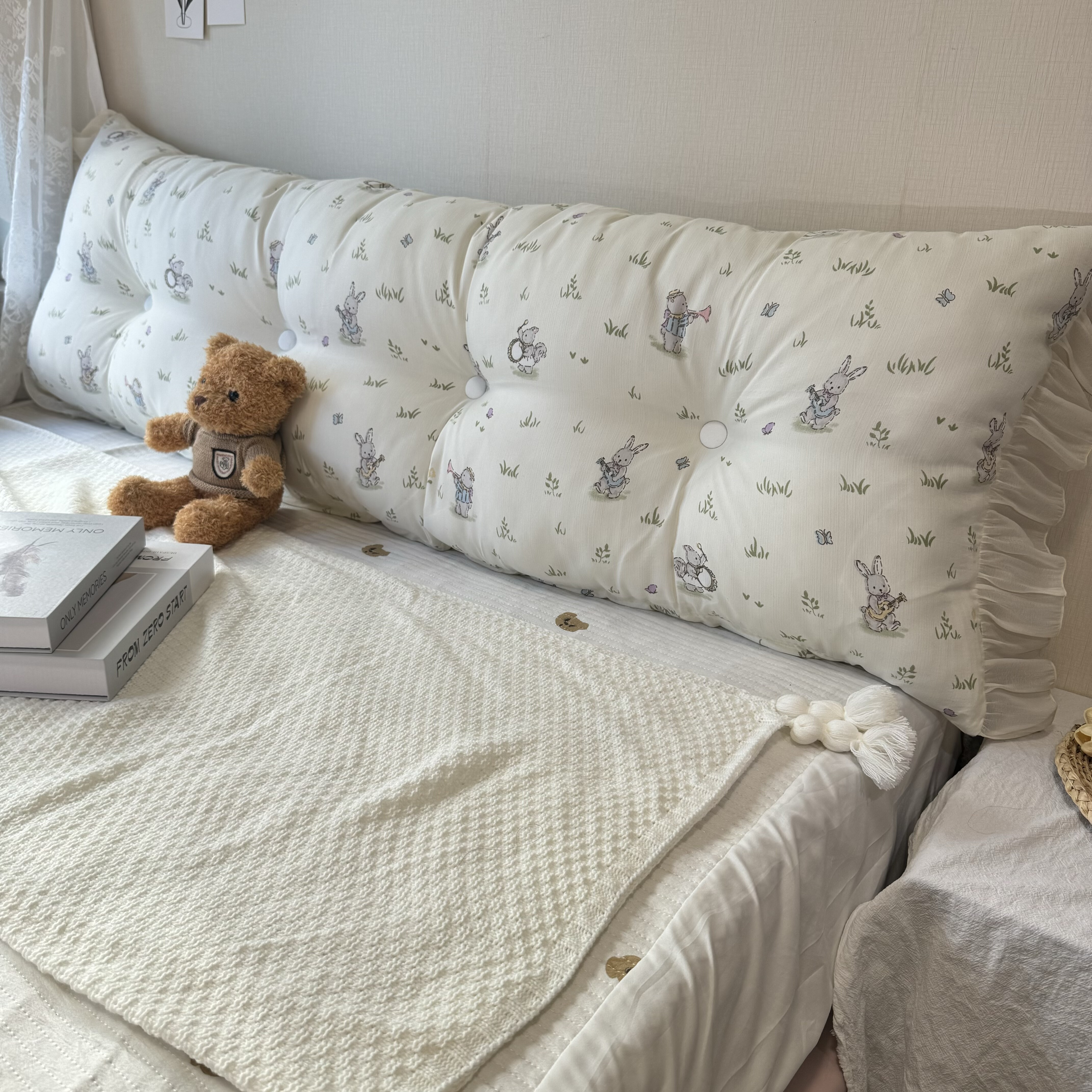 ins风可爱卡通靠垫抱枕沙发靠垫办公室午睡枕学生宿舍床头靠枕