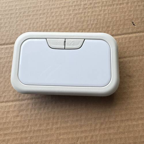 斯威X7后阅读灯室内顶棚