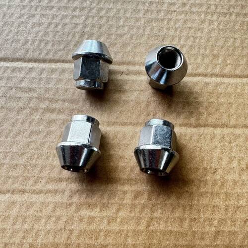 斯威X7G015轮胎螺丝帽