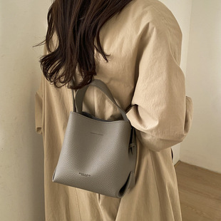 人之初吴飞飞马思纯曲梦唐嫣骄阳似我聂曦光赵今麦岑矜同款包包女