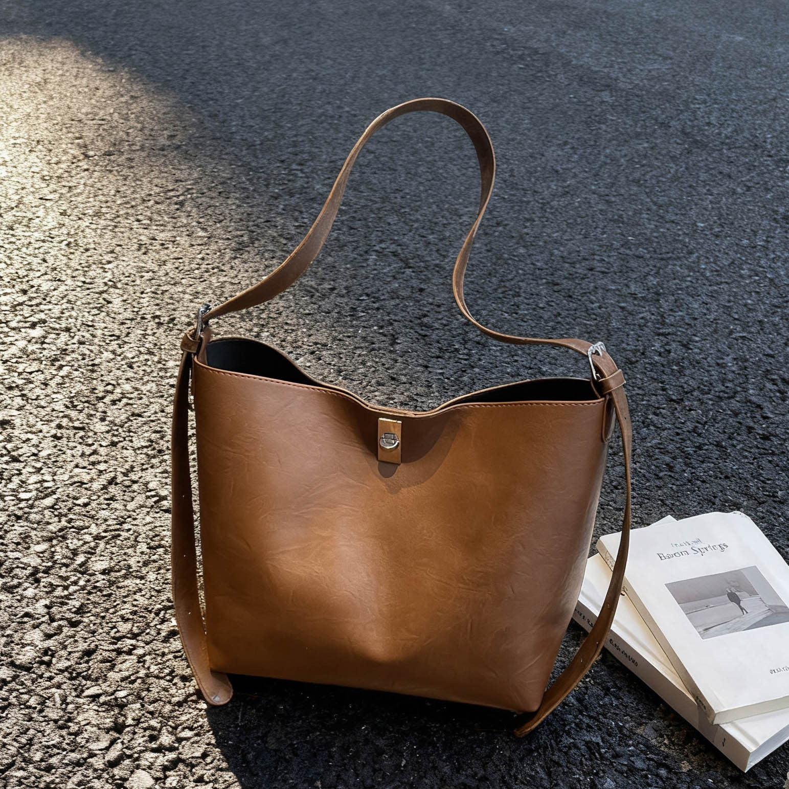 他为什么依然单身顾叶嘉朱珠李凯馨夏小满张瑶林飒王笑笑同款包包