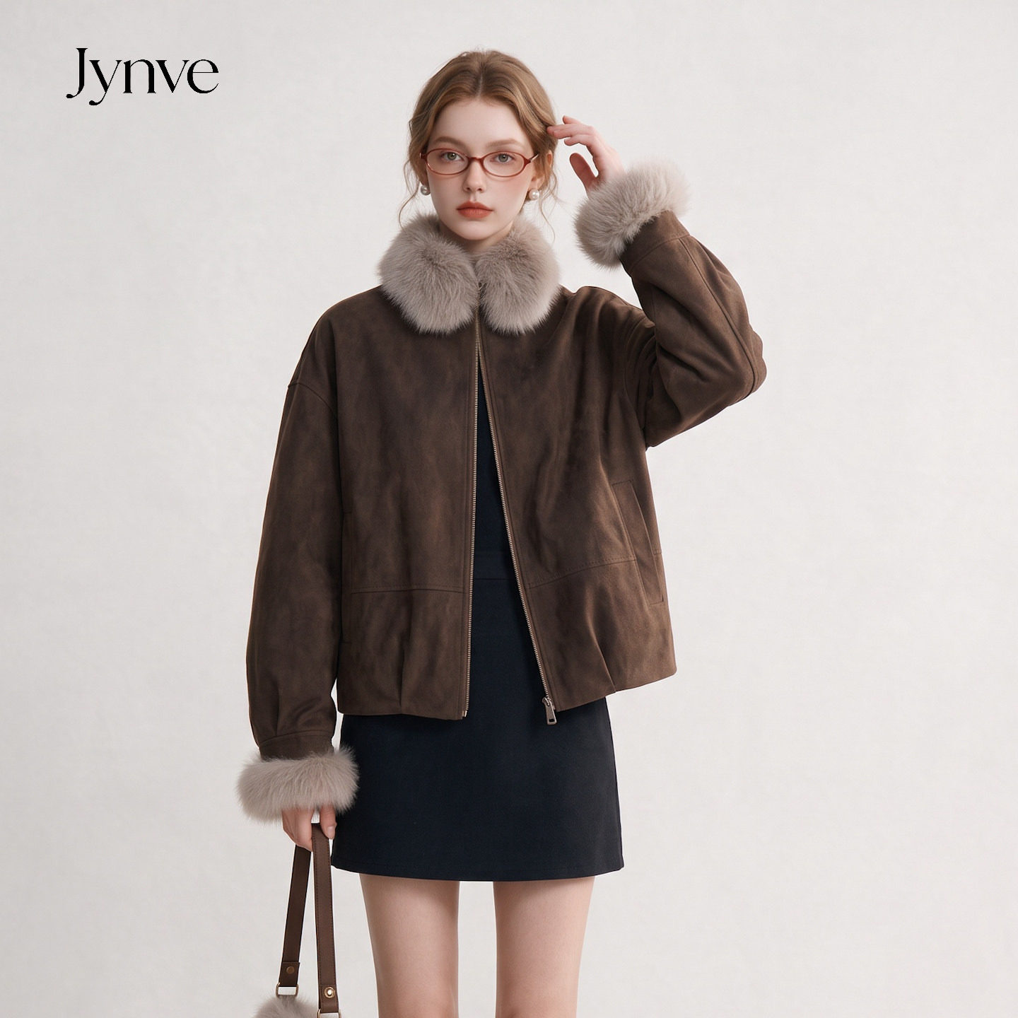 Jynve 真狐狸毛领90羽绒内胆麂皮绒短外套女2026冬季复古保暖夹克