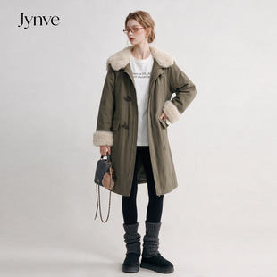 Jynve 军绿色大毛领工装派克服女2026冬复古牛角扣中长款保暖外套