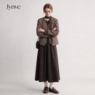 Jynve 咖色复古气质轻熟套装女2026秋冬毛呢西装外套连衣裙两件套