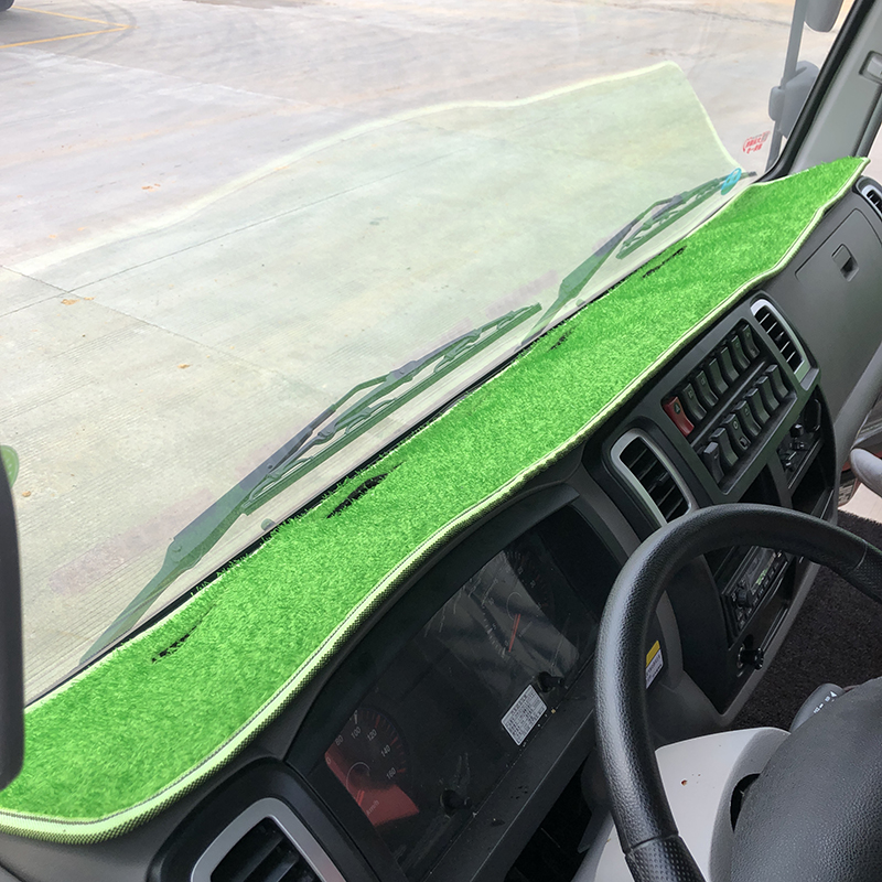 大运货车仪表台避光垫