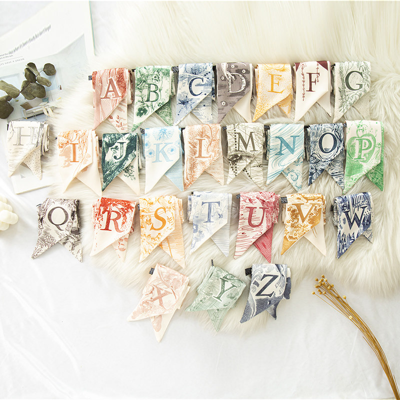 高级感26字母简约缠绑在包上的丝巾系手提包手柄丝带长条细窄飘带