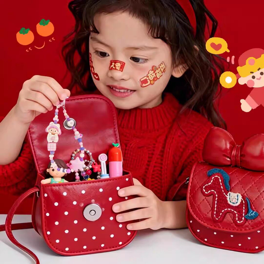 新年礼物2026马年女宝宝压岁钱斜挎包红色可爱蝴蝶结小马儿童包包