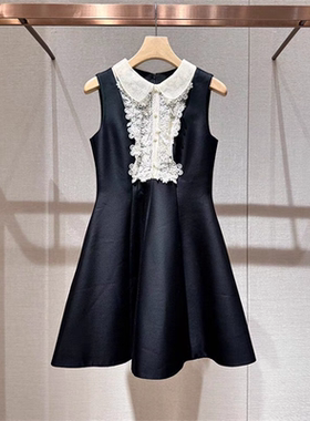 2025年春季新款翻领蕾丝拼接收腰小黑裙显瘦设计感连衣裙R100201D