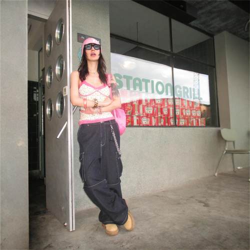 吓死香蕉原色直筒牛仔裤