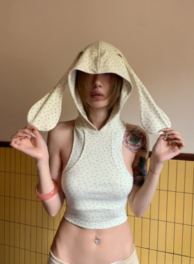 FOURFORTY BUNNY TOP 小兔乖乖 卖萌出片兔耳帽嫩妹碎花背心