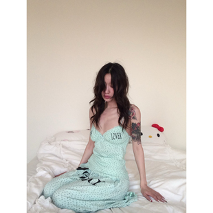 FOURFORTY 1% LIAR MINI TOP 韩系破碎女孩 碎花华夫格吊带