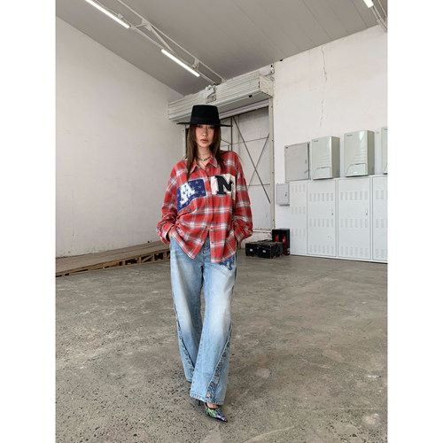 FOURFORTY FAKE SNAP BUTTONS JEANS 神裤级别排扣修饰腿型牛仔裤