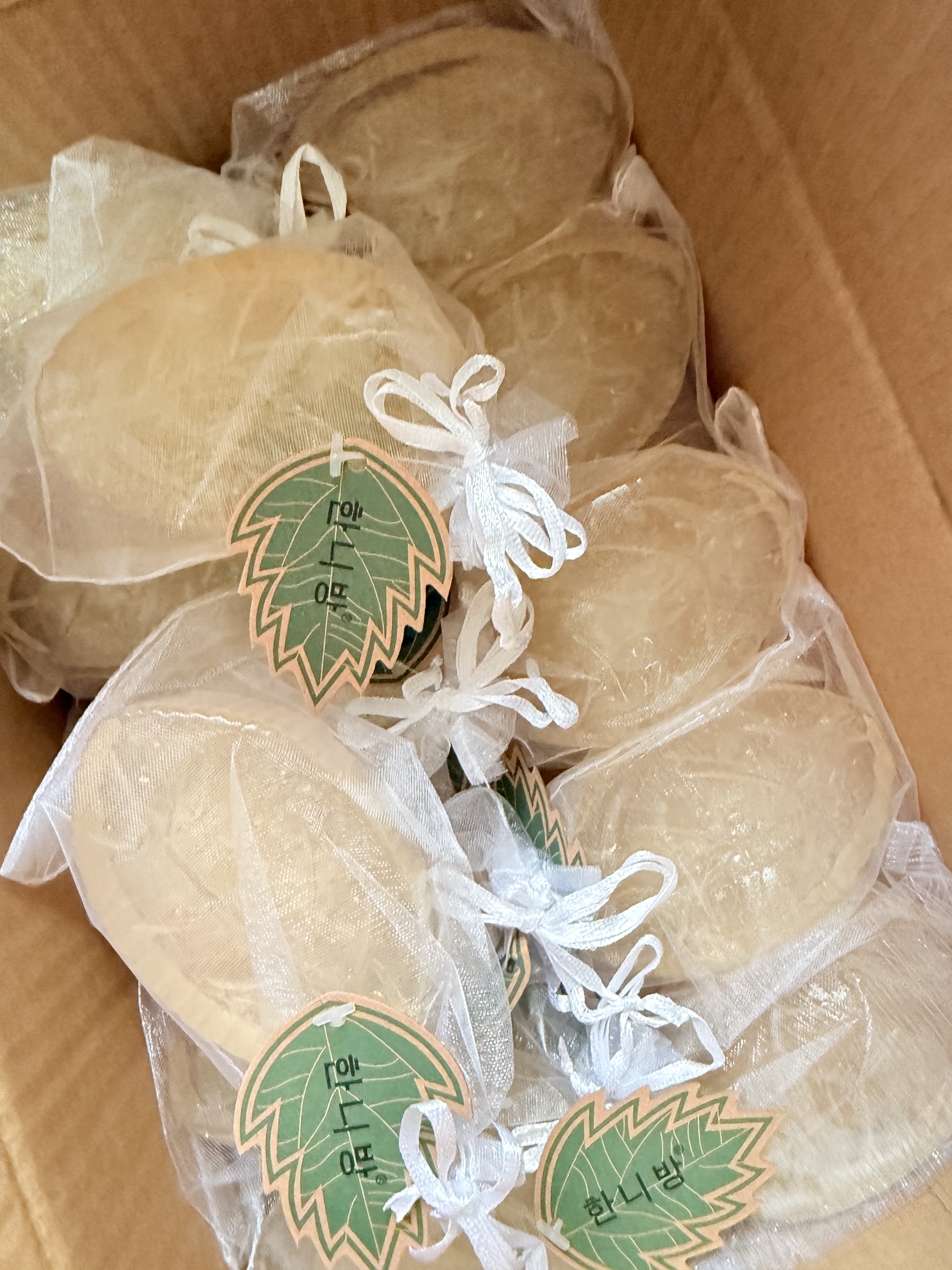 韩国好物树叶金箔皂香水皂洗脸洗手剃须沐浴储物留香3个包邮