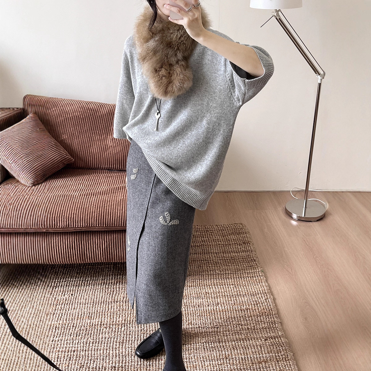 GRACETINA HOO｜法式简约高智感通勤｜兔绒圆领七分袖毛衣女秋冬