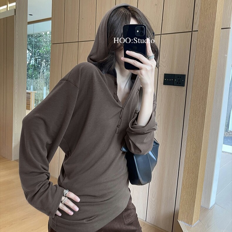 GRACETINA HOO｜法式简约休闲通勤｜堆叠斜摆长袖针织T恤帽衫女秋