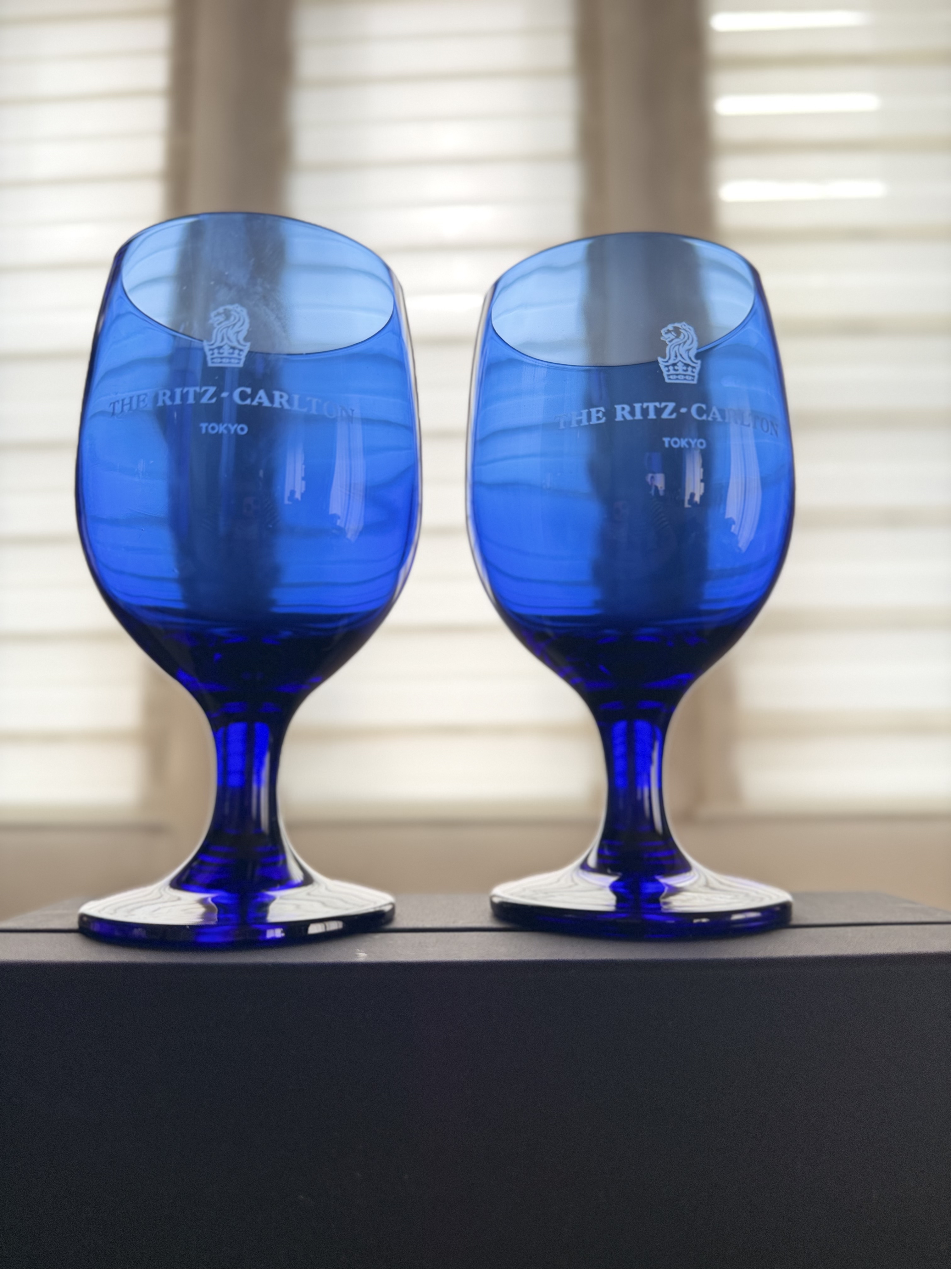 现货实拍全新日本东京丽思卡尔顿酒店纪念高脚杯一对送礼佳品