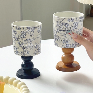 中古风蓝色花卉木质高脚杯
