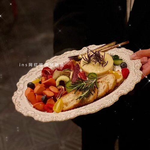 复古ins风设计款浮雕花边小吃盘甜品蛋糕盘陶瓷西餐盘意面沙拉盘