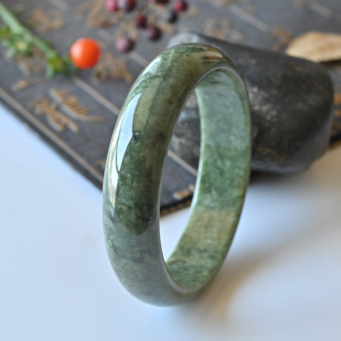 玉泰清仓天然缅甸翡翠A货冰糯种满绿玉手镯女款57老坑玉镯子正品