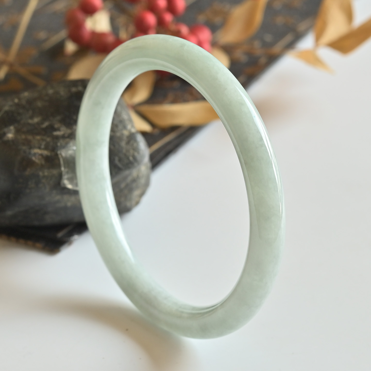 清仓天然A货翡翠手镯62冰糯种玉镯子女款缅甸玉手镯圆条一物一图