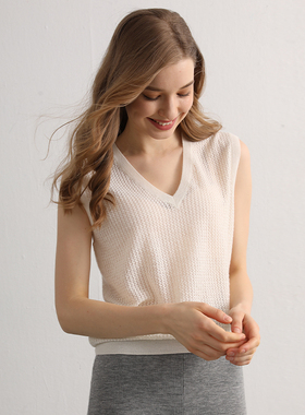 di kangra/德凯佳di kangra/德凯佳钩花V领背心羊绒衫轻薄透气