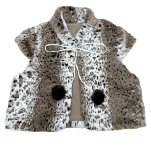 西子瓦古早感日杂风复古可爱球球短袖 环保皮草毛毛外披坎肩小马甲