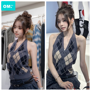 宋智雅明星同款上衣字母刺绣V领菱形格撞色挂脖针织吊带背心女