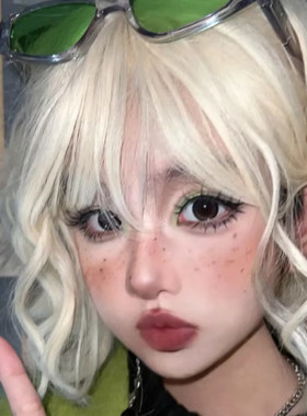 女团甜美白金色羊毛蛋卷短卷发