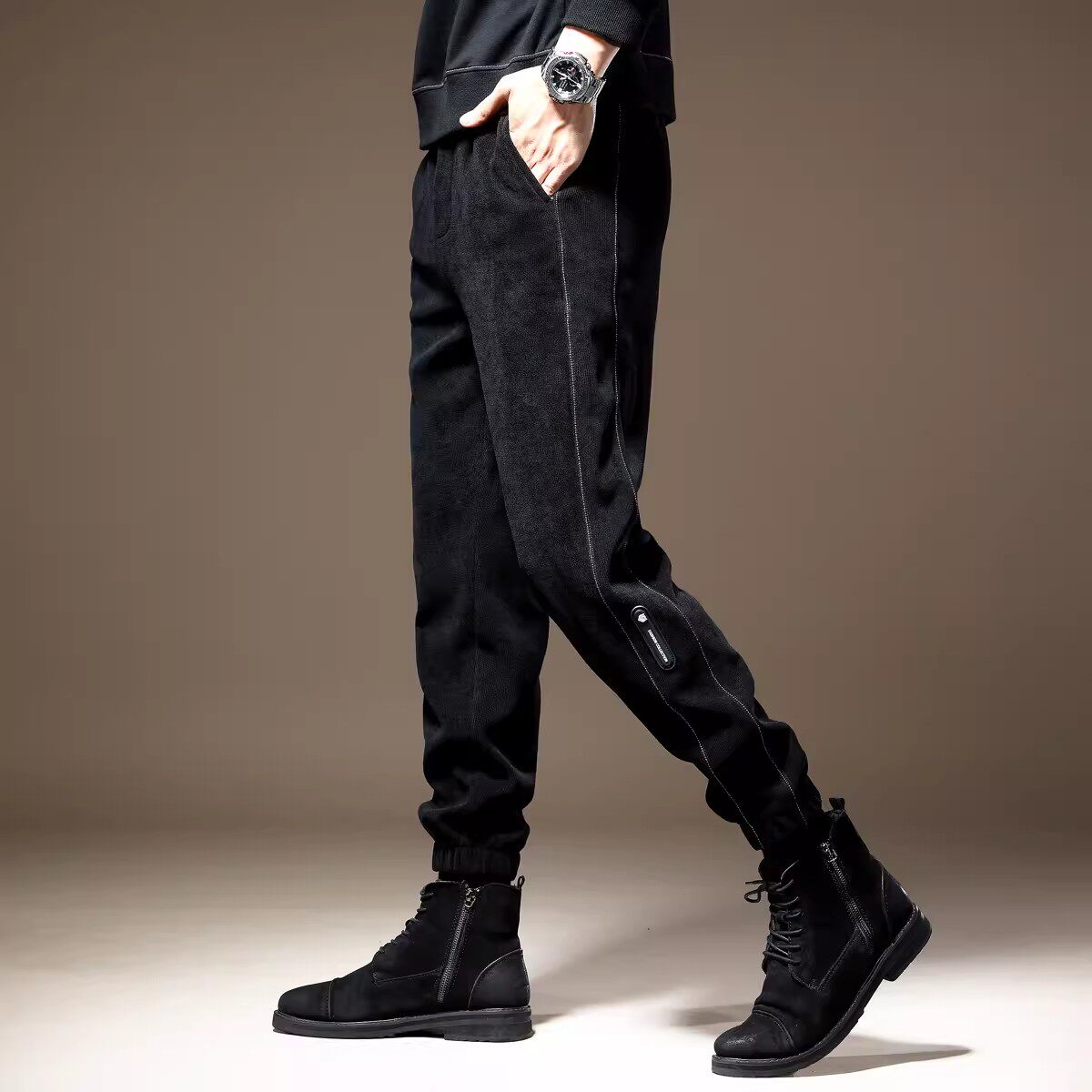 春季高端柔感厚款雪尼尔休闲裤男新款宽松灯芯绒运动束脚卫裤子男