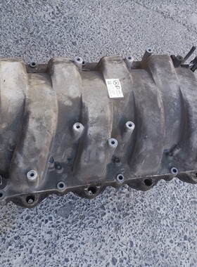 适用于奔驰W221 S350 R500 R350 S500 M272 M273进气支管 进气管