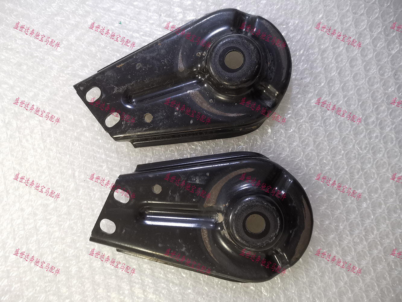 奔驰后桥垫片安装完美