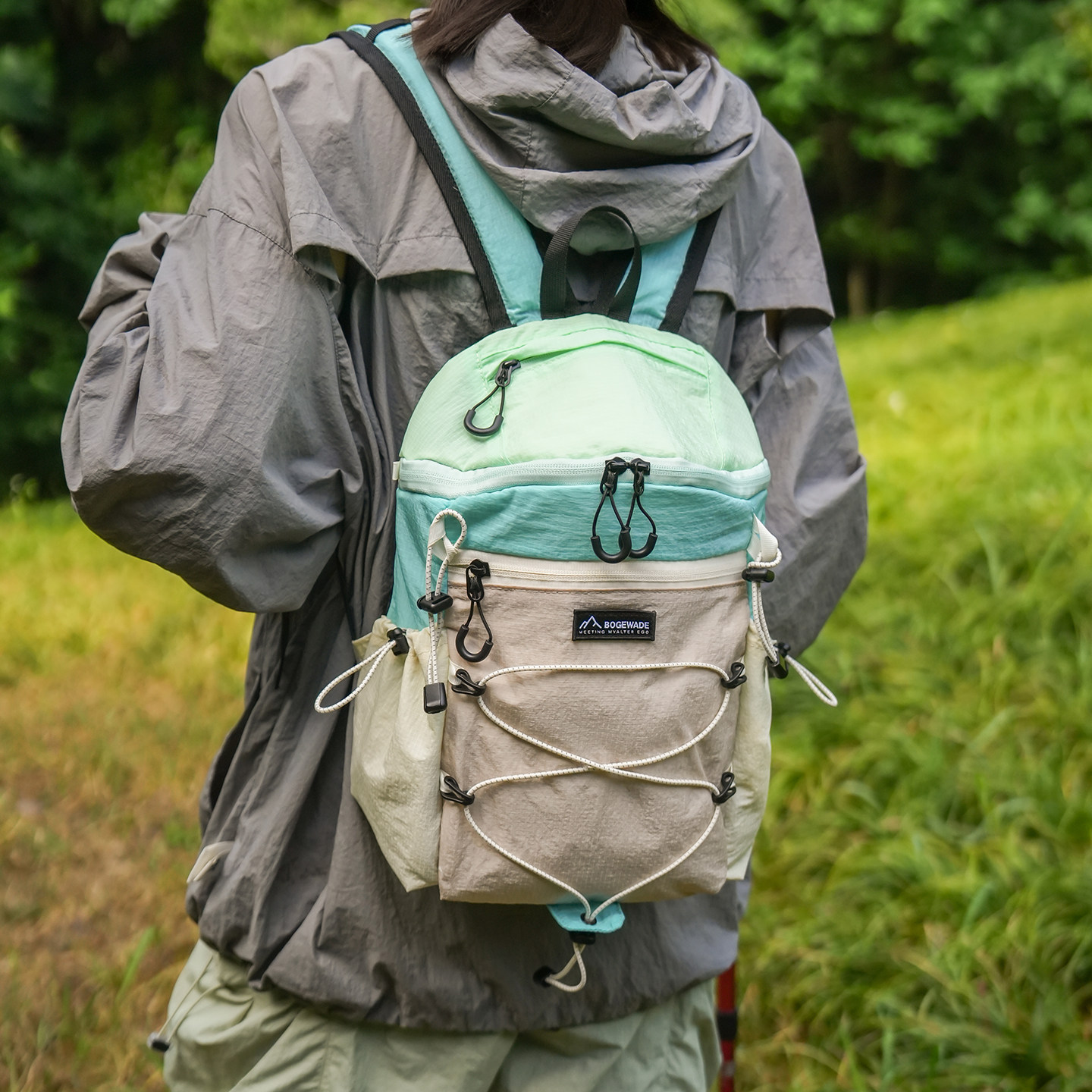 EPSIN户外轻量多功能登山双肩包图片