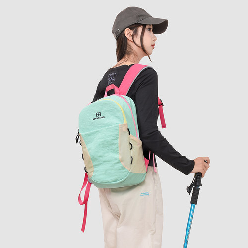 EPSIN女轻便撞色户外登山双肩包