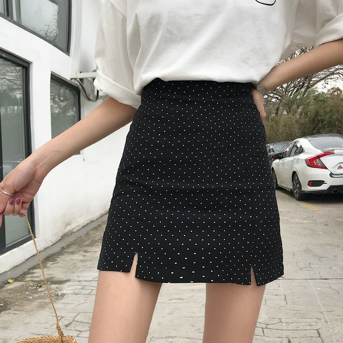 Price not less than 31 real-time shoots ~Spring and Summer new Korean version dot A half-length skirt skirt short skirt