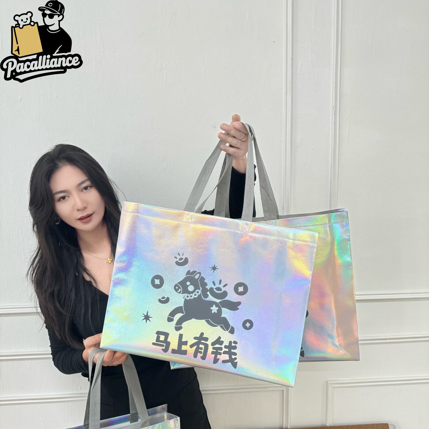 卡通无纺布服装店无纺布袋加厚特大号手提袋女装礼品镭射环保袋