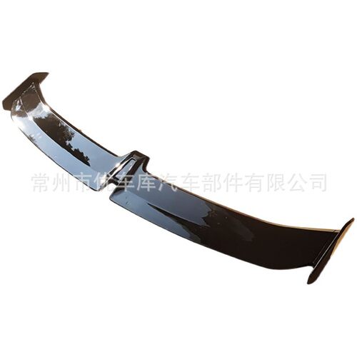 汽车免打孔碳纹高尾翼