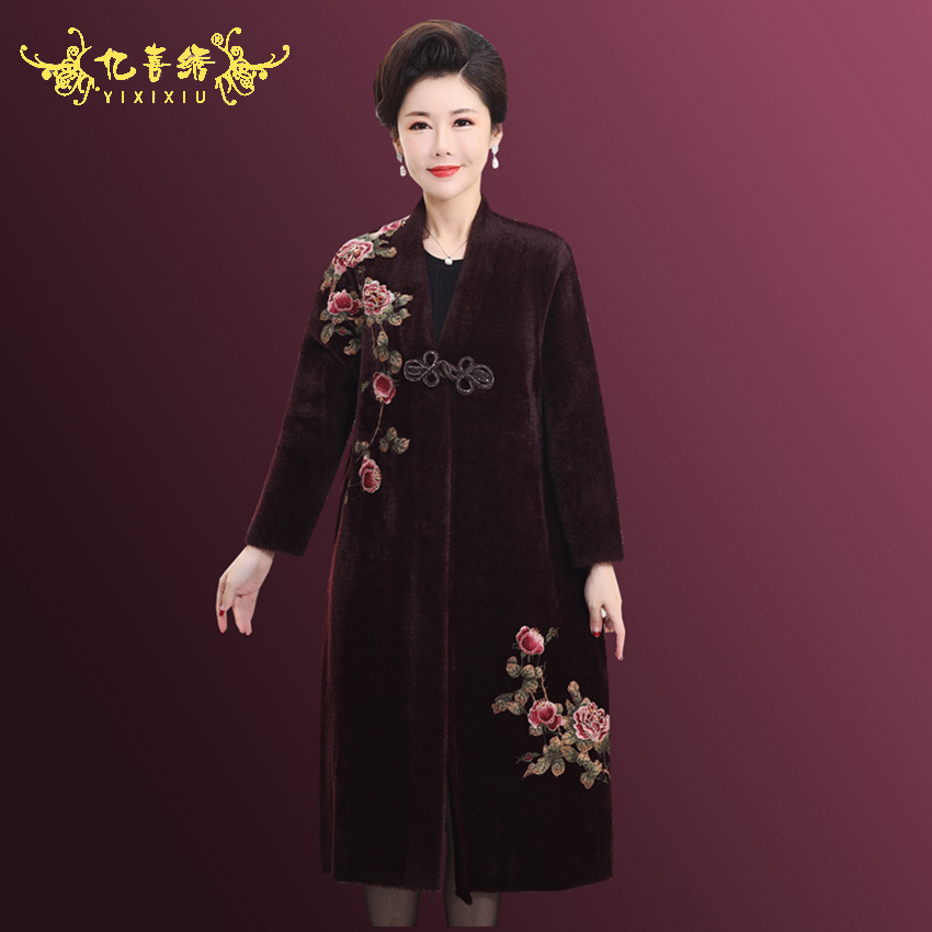 亿喜绣中老年女装洋气外套妈妈装中长款加厚保暖大衣高档绣花开衫