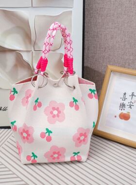 花朵针织水桶包女日常通勤编织手提包便携大容量托特包青春少女风