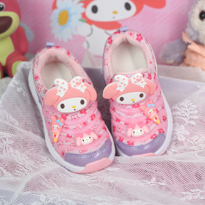 女童卡通美乐蒂毛毛虫童鞋2025春季款儿童宝宝一脚蹬加绒运动鞋潮