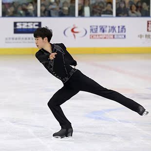 男比赛成人套装 儿童男夏训练花样溜冰表演服溜冰服装 花样滑冰服装