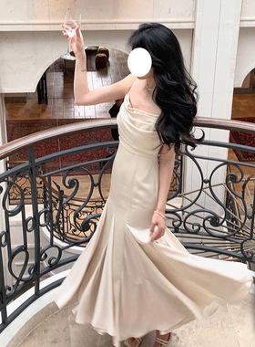 欧美性感吊带荡领礼服女轻奢小众高端级名媛气质收腰荷叶边连衣裙