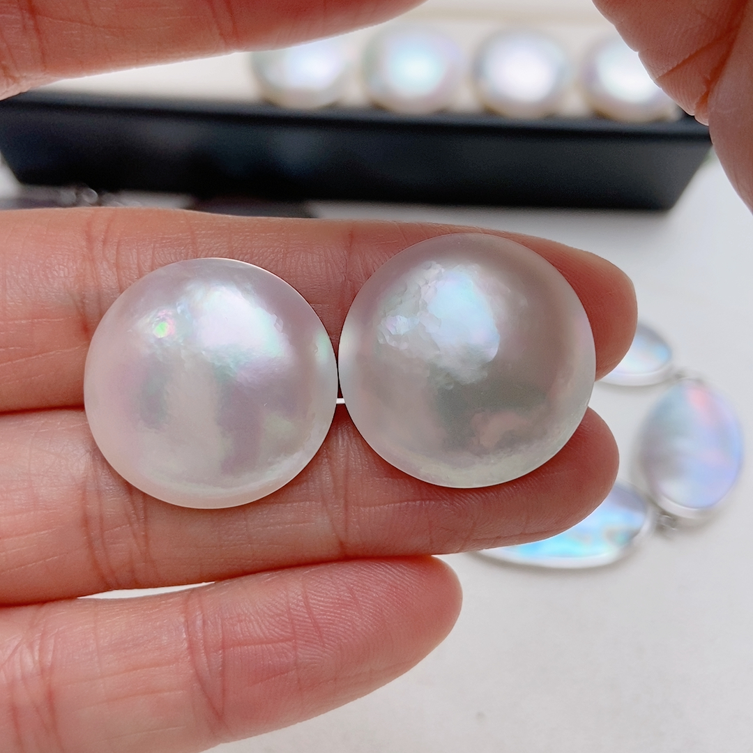 22-23mm超大圆形海水马贝对珠