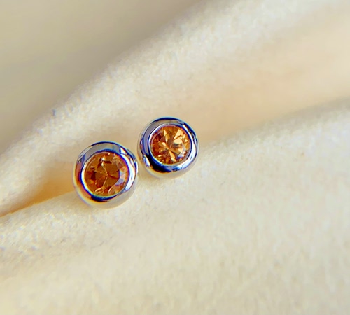 蓝宝石耳钉，天然橙色，芬达色蓝宝石，精工纯银，泡泡款耳钉