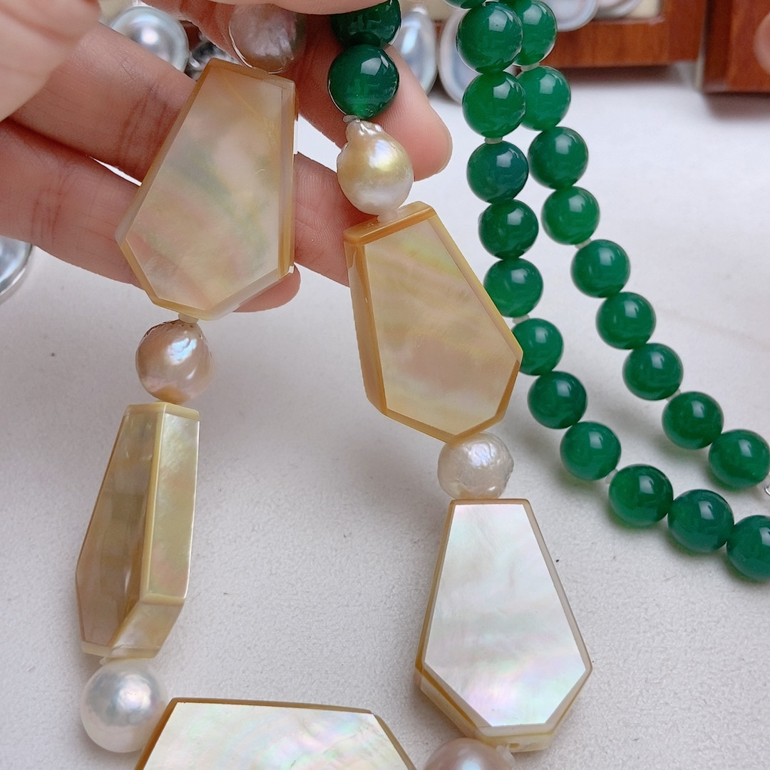 设计款金蝶贝，绿玛瑙毛衣链58cm,珠宝/钻石/翡翠,耳饰,淘宝优惠券,粉丝福利购,淘宝优惠卷