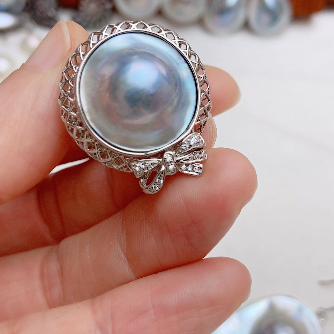 出口款，精致蝴蝶结设计，海水马贝戒指，纯银