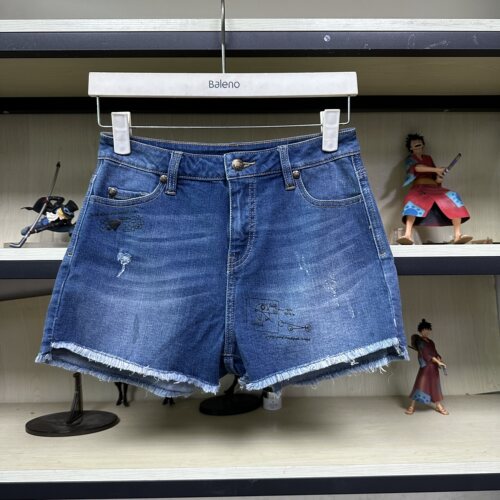 班尼路夏季新品阿童木女装舒适时尚百搭牛仔短裤52911901