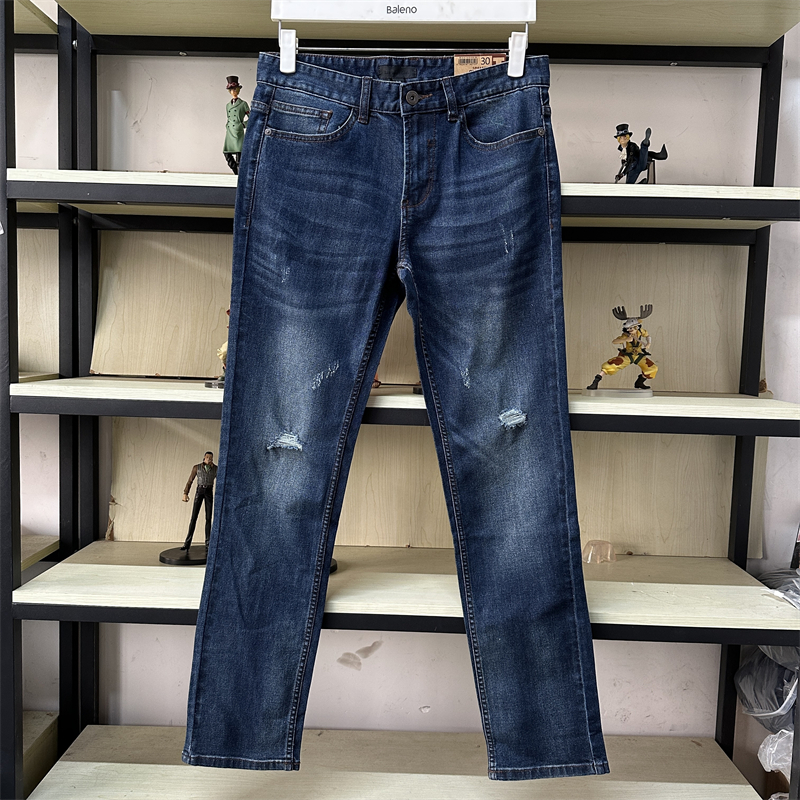 班尼路秋装新款男装潮时尚日系简约低腰修身直筒牛仔长裤88841018
